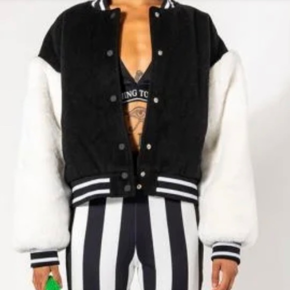 AKIRA Varsity Jacket w/luxe oversized faux fur Sleeves - NWT - Picture 2 of 3